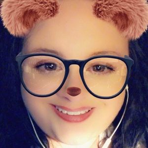 Meet your Posher, Lindsay